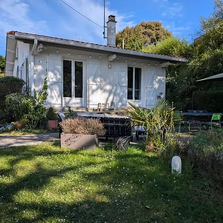 Esprit Entre Jardin & Du Porteau